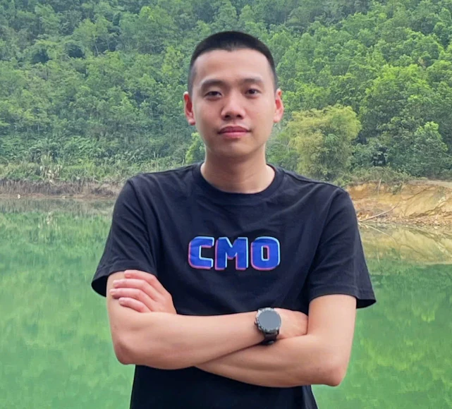 Hiếu Bùi